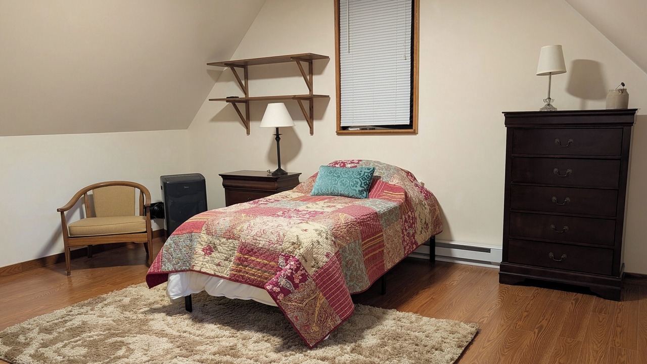 Photo of Bedroom in Marion