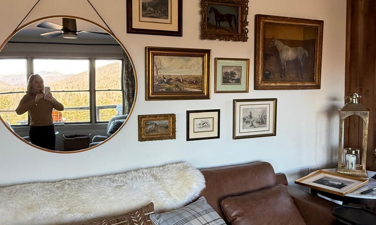 Photo of Livingroom in Spruce Pine
