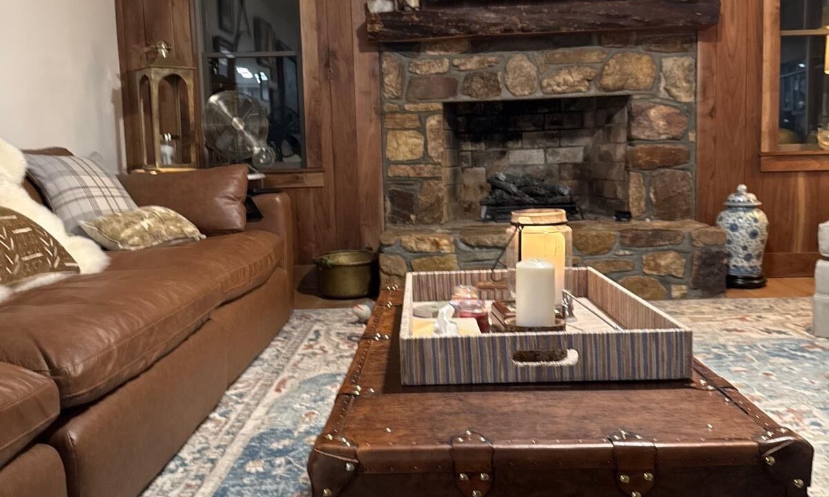 Photo of Livingroom in Spruce Pine