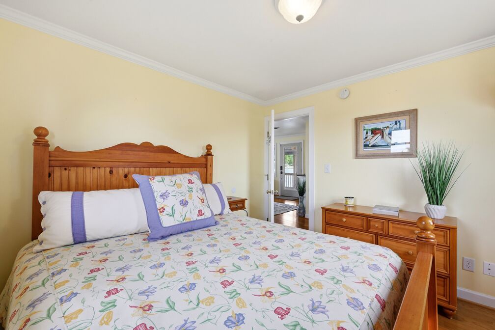 Photo of Bedroom in Minnesott Beach