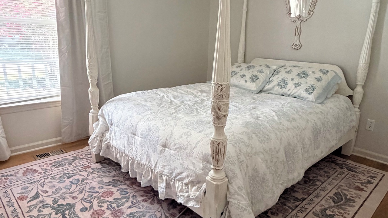 Photo of Bedroom in Thomasville
