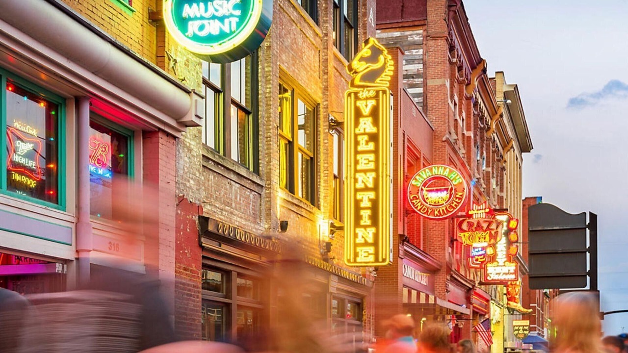 Photo of Others in Downtown Nashville