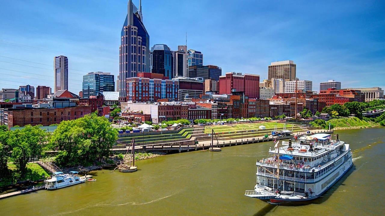 Photo of Others in Downtown Nashville