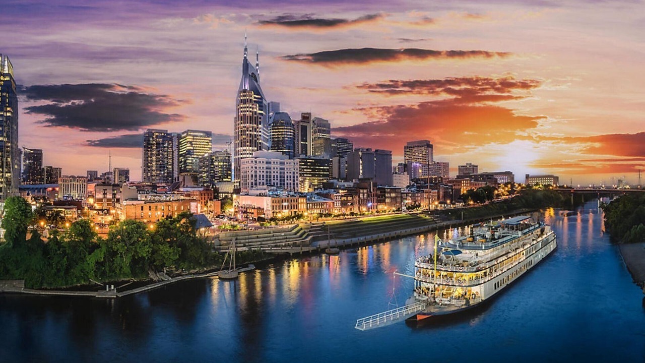Photo of Others in Downtown Nashville