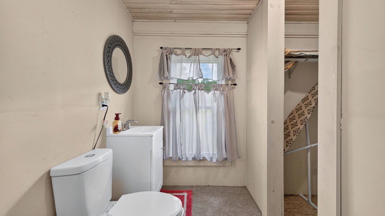 Photo of Bathroom in Galax