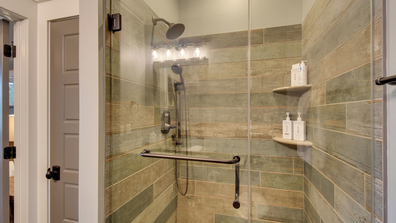 Photo of Bathroom in West Union