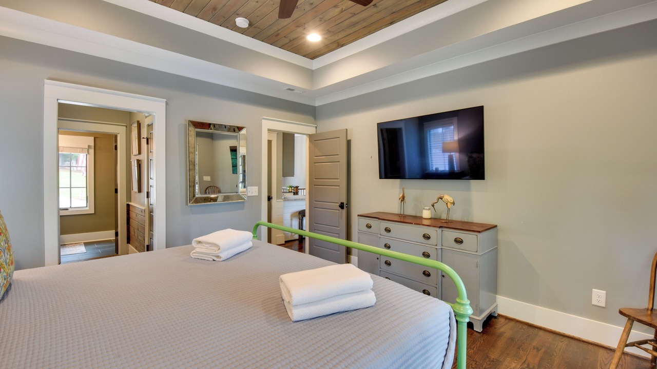 Photo of Bedroom in West Union