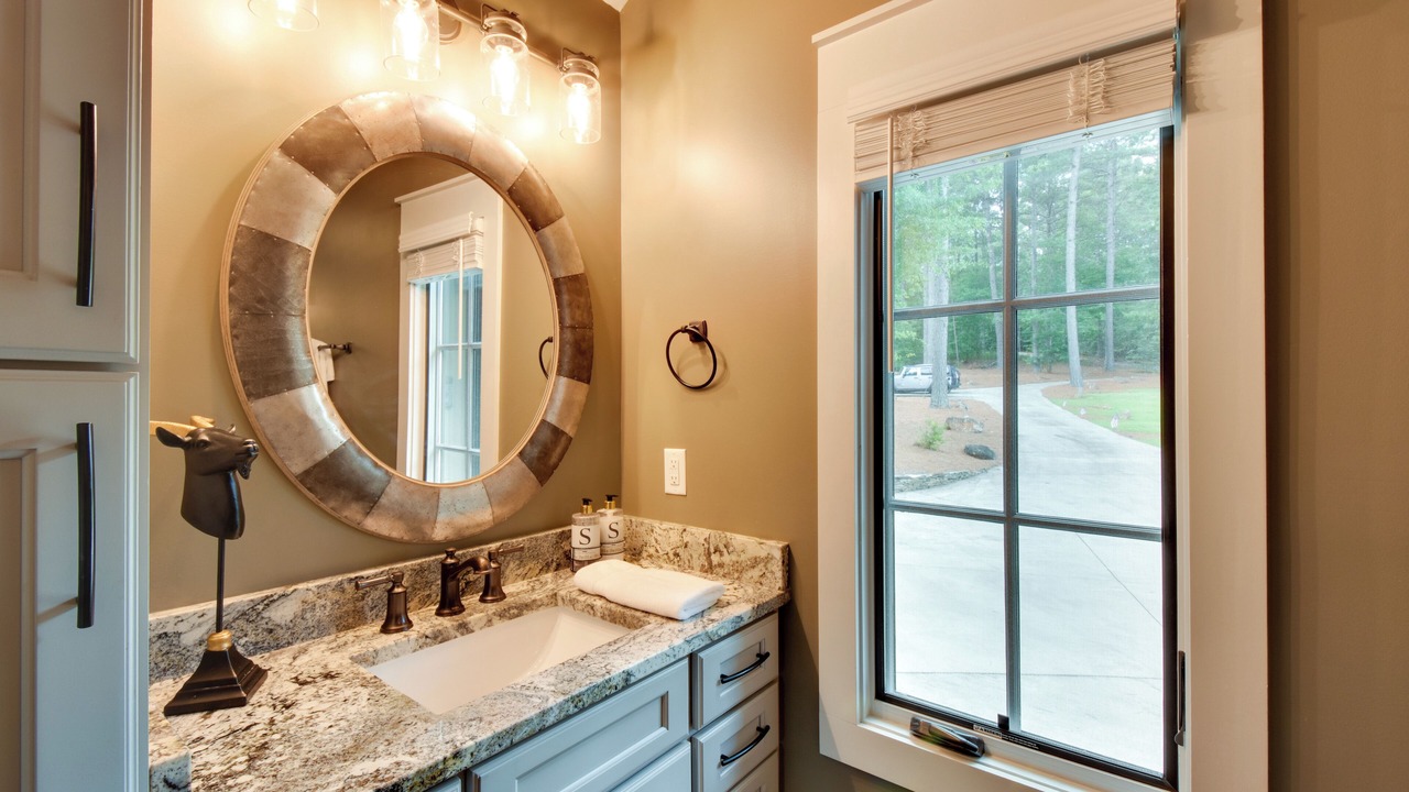 Photo of Bathroom in West Union