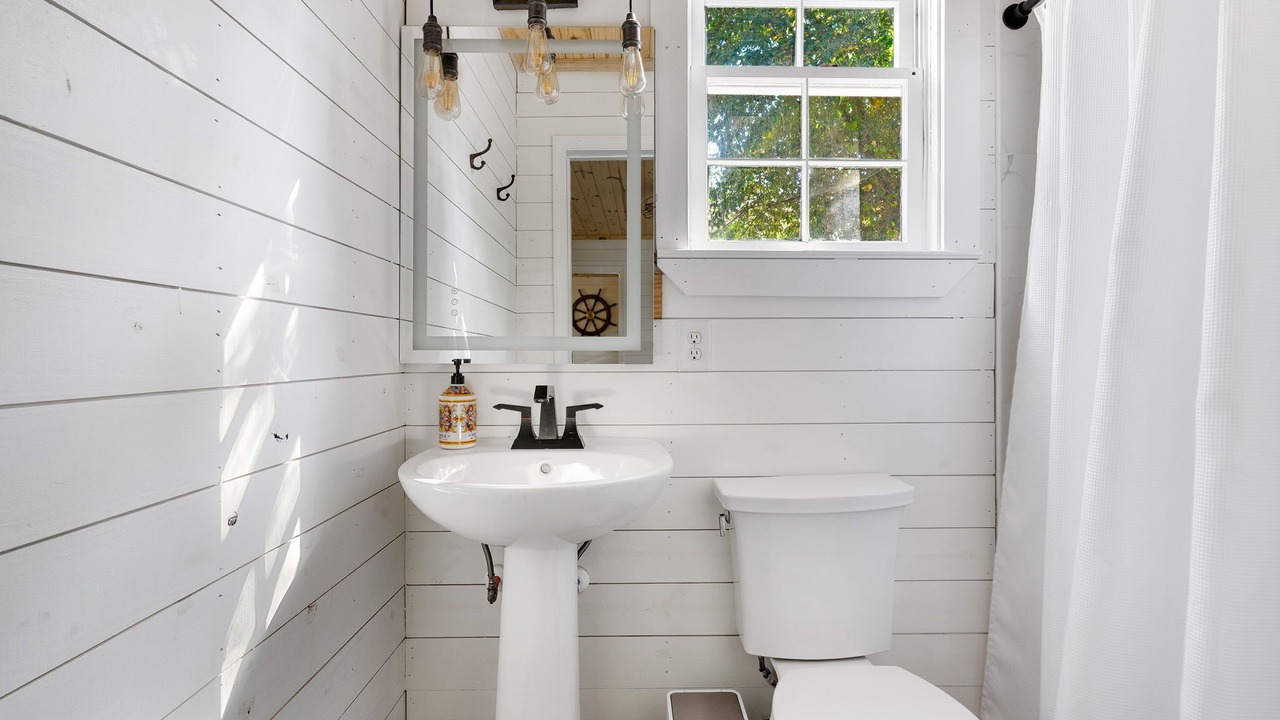 Photo of Bathroom in Folly Beach
