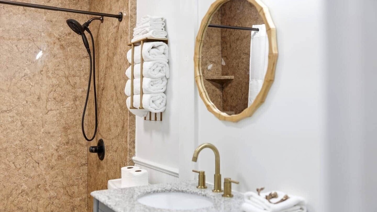 Photo of Bathroom in Silver Lake