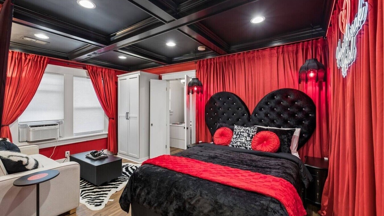 Photo of Bedroom in Hillsboro Village