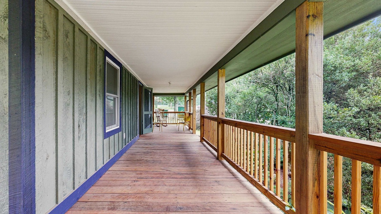 Photo of Patio Balcony in Horse Shoe
