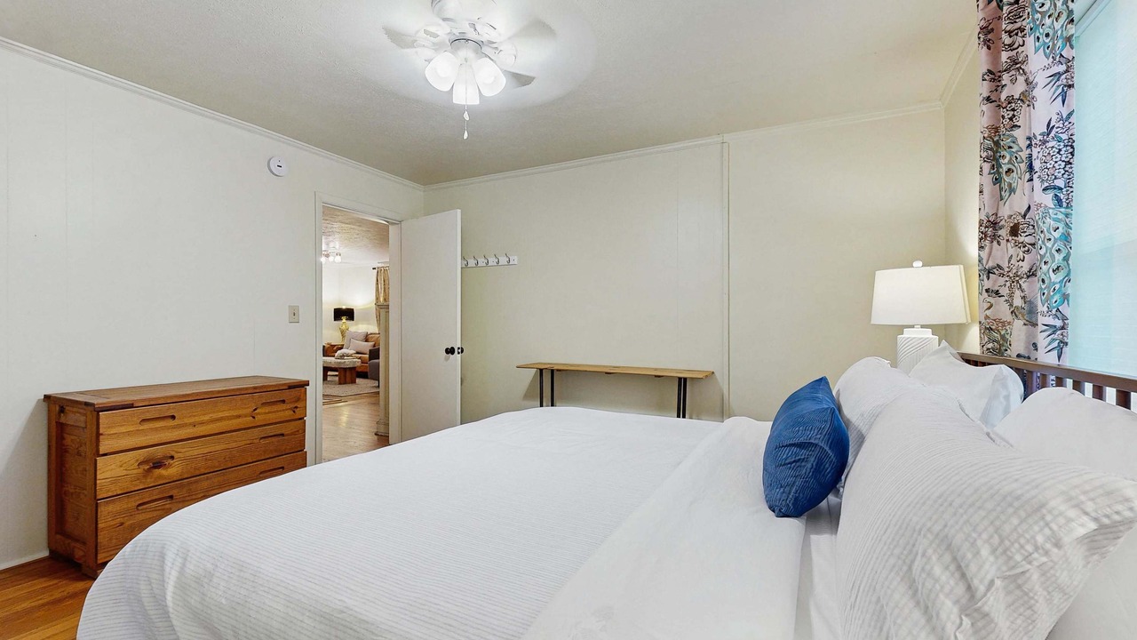 Photo of Bedroom in Horse Shoe