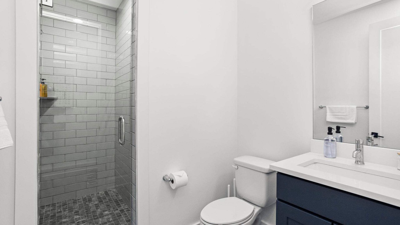 Photo of Bathroom in Eighth Avenue
