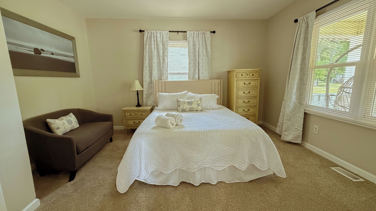 Photo of Bedroom in Paw Creek