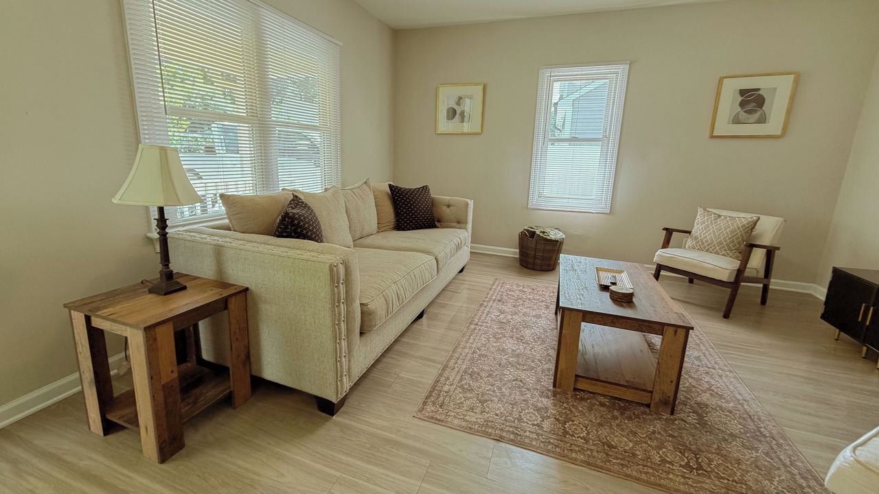 Photo of Livingroom in Paw Creek