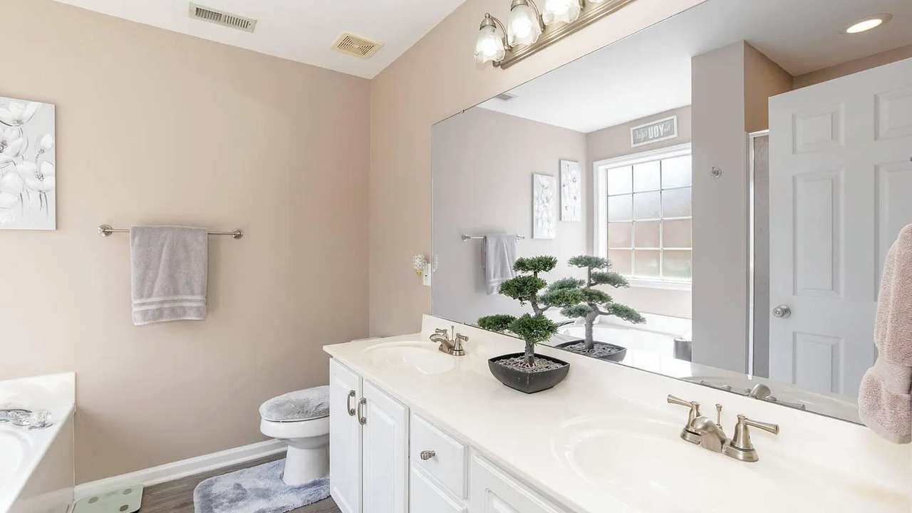 Photo of Bathroom in North Raleigh