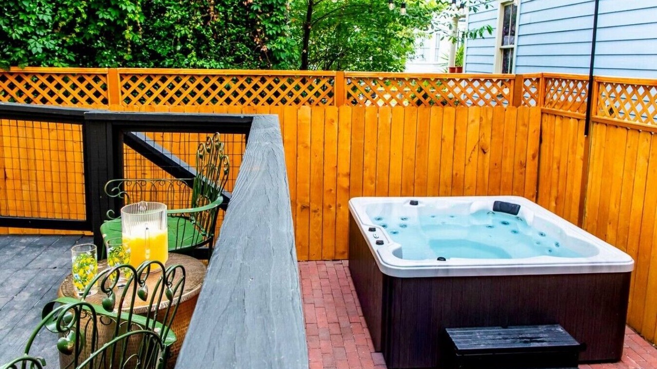 Photo of Patio Balcony in Thomas Square