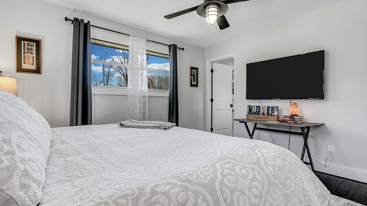 Photo of Bedroom in Vein Mountain