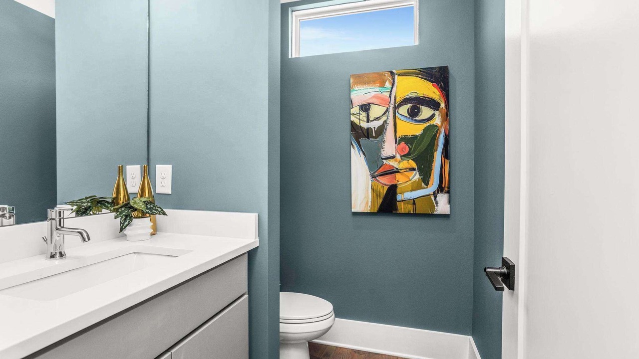 Photo of Bathroom in Eighth Avenue