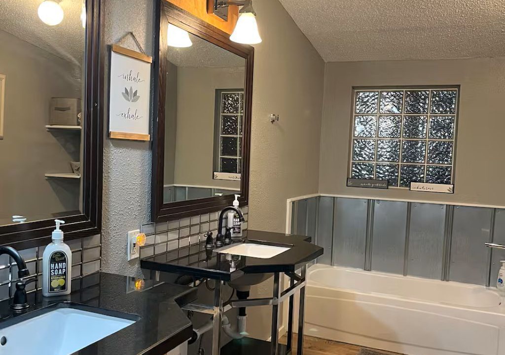 Photo of Bathroom in Trenton