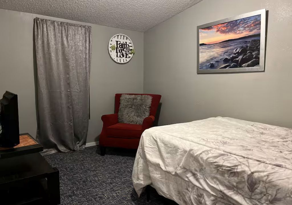 Photo of Bedroom in Trenton