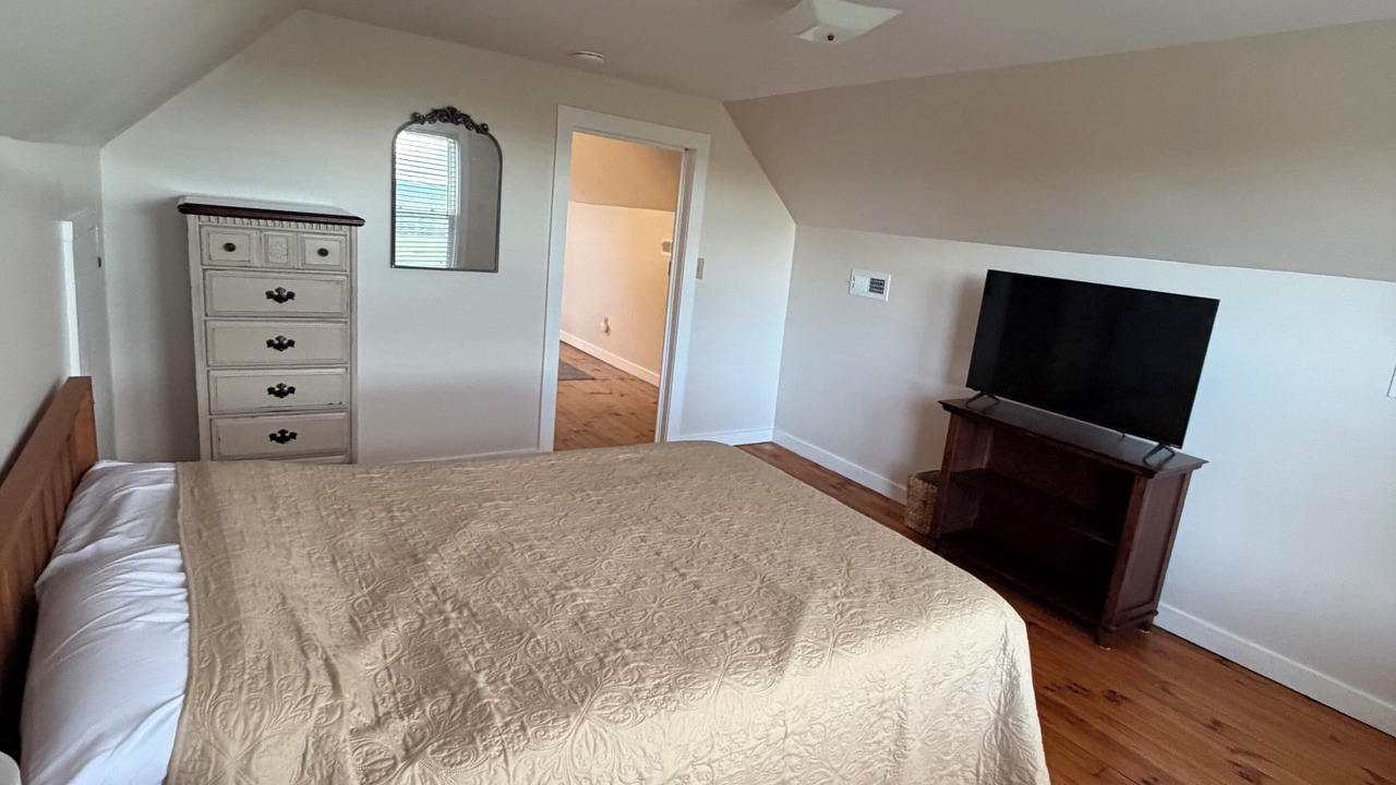 Photo of Bedroom in Old Town
