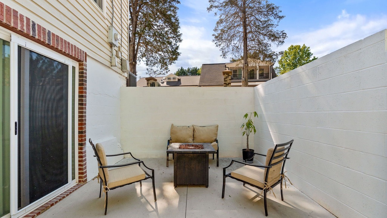 Photo of Patio Balcony in Lewisville