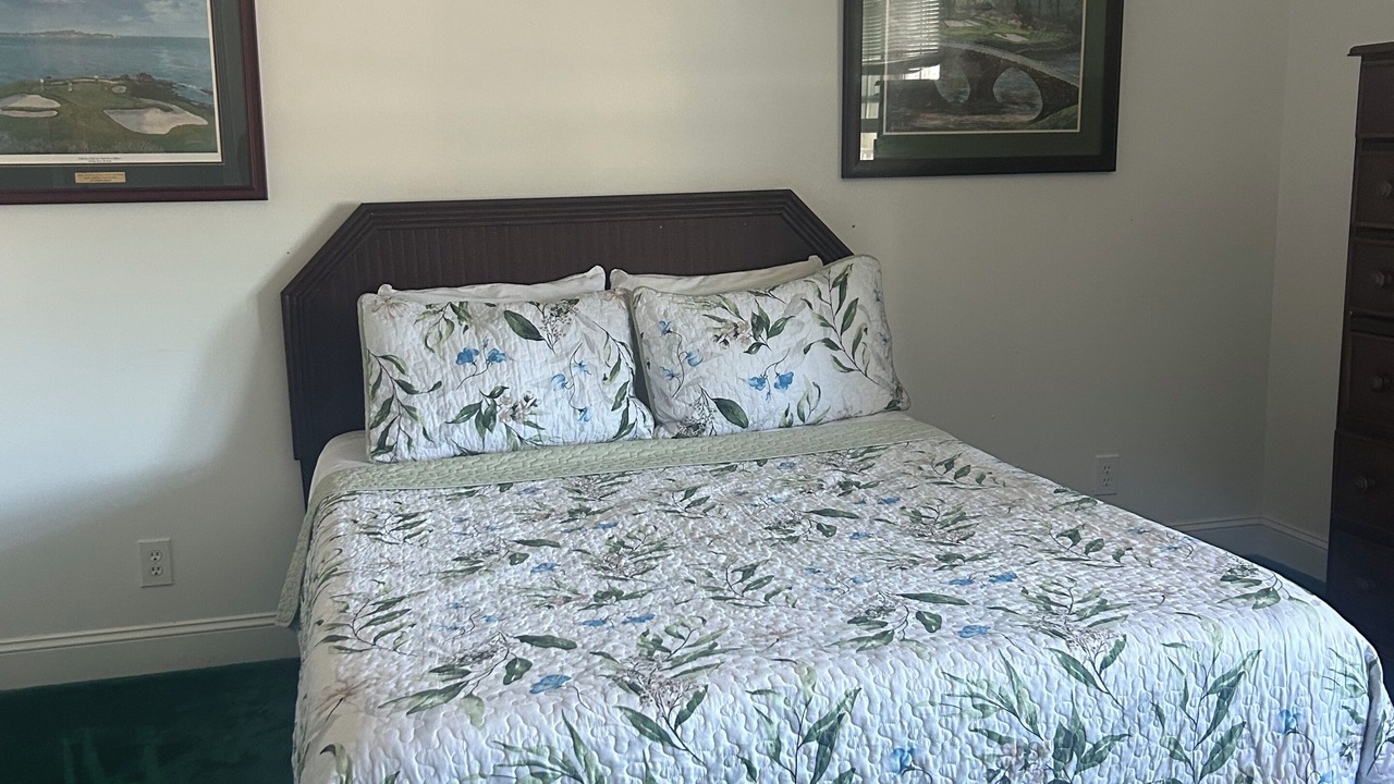 Photo of Bedroom in Calabash