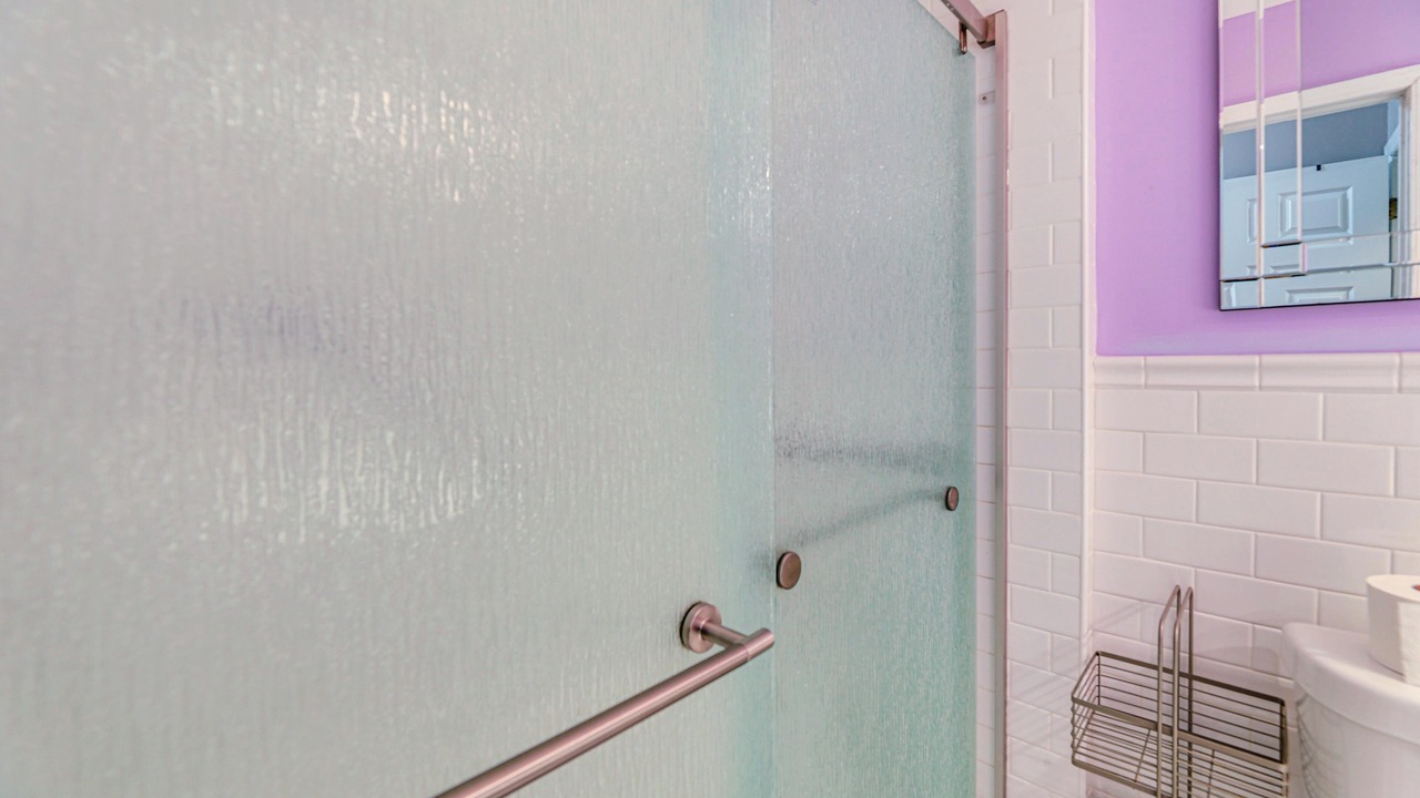Photo of Bathroom in Piney Green