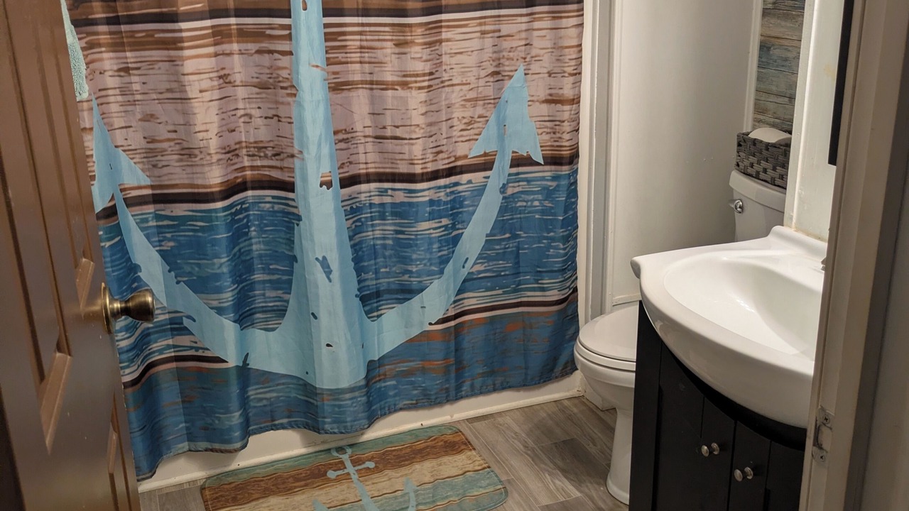 Photo of Bathroom in Laurel Springs