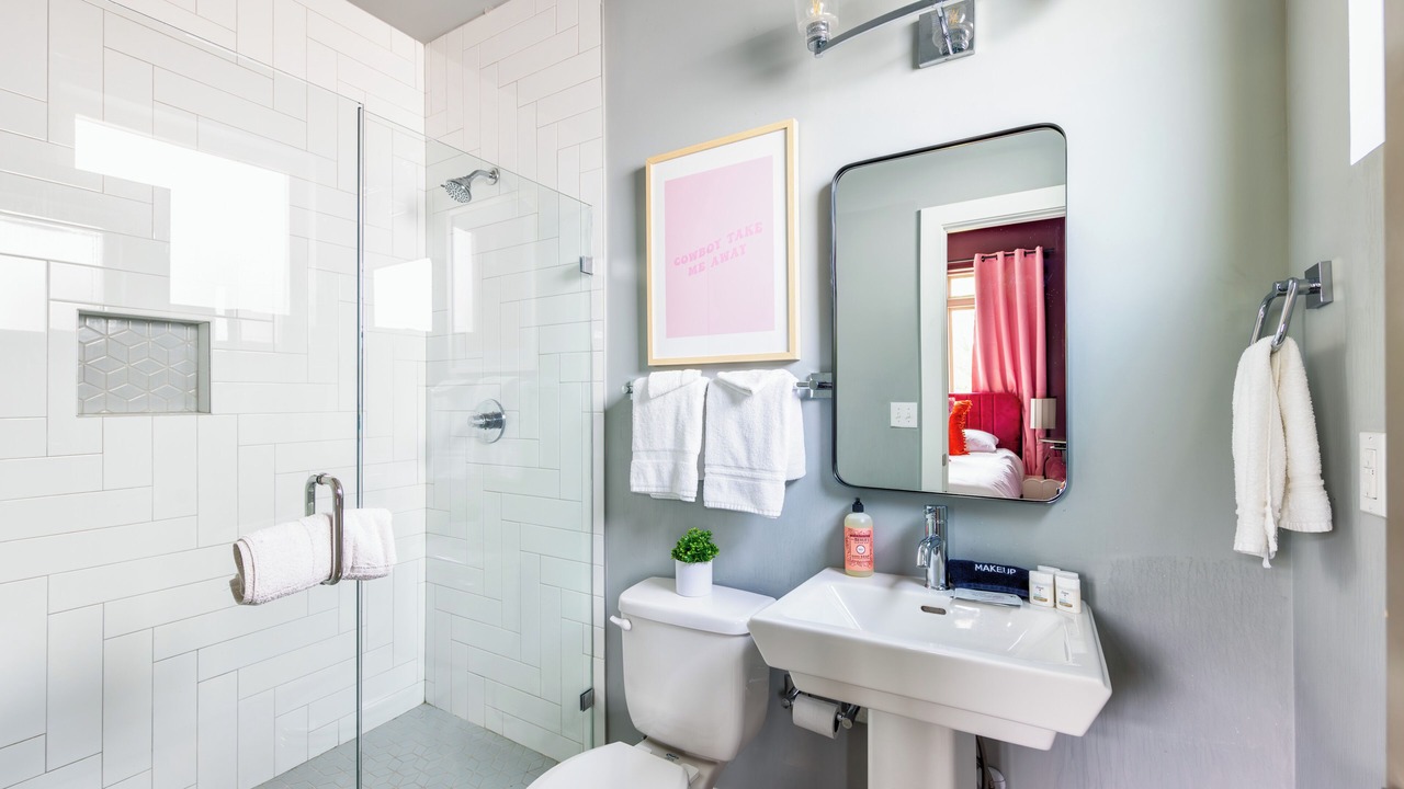 Photo of Bathroom in Haynes Area