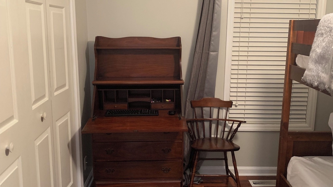 Photo of Bedroom in Jamestown