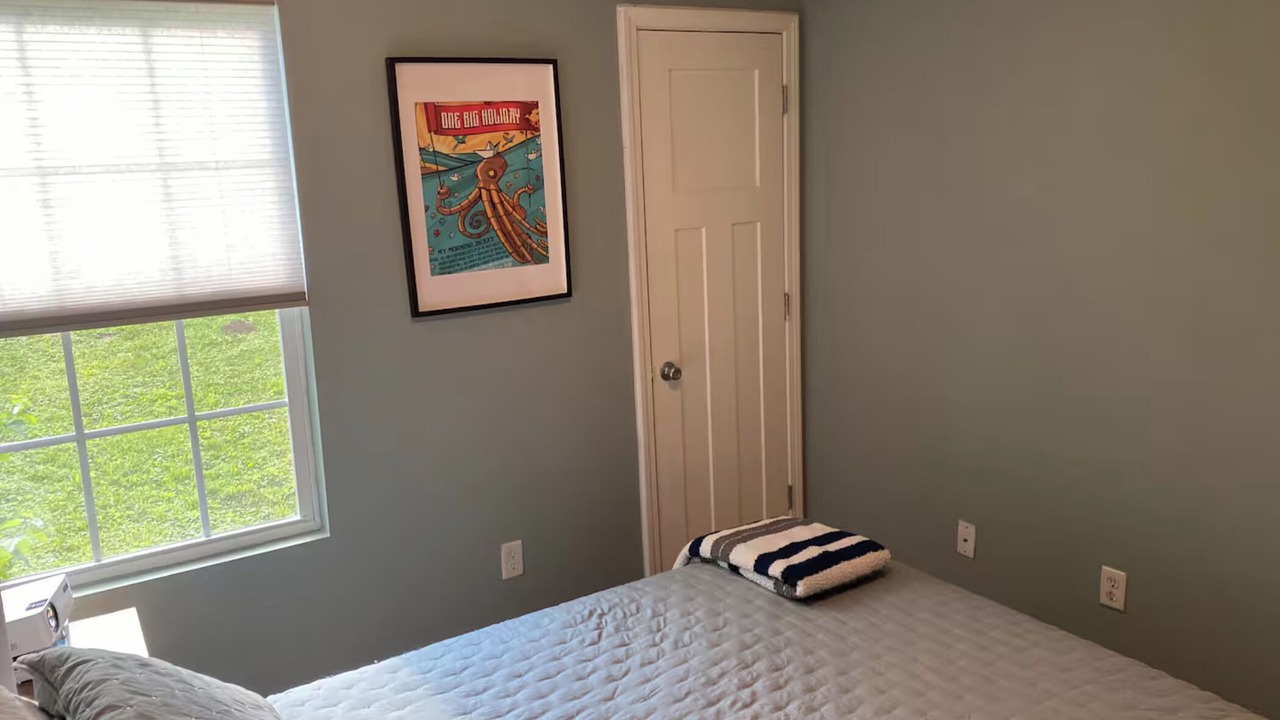 Photo of Bedroom in Shelby Hills