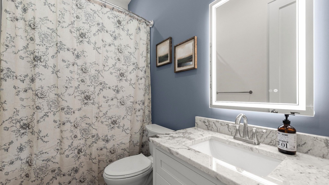Photo of Bathroom in Crumpler