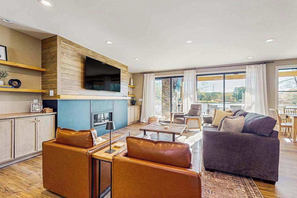 Photo of Livingroom in Mills River