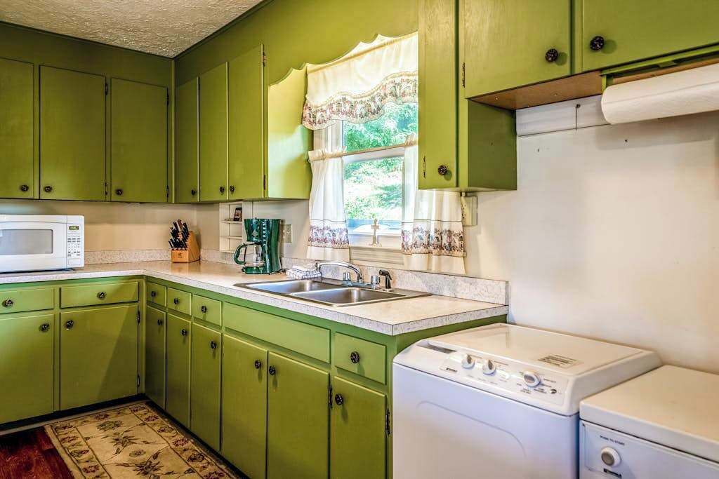 Photo of Kitchen in Lake Junaluska