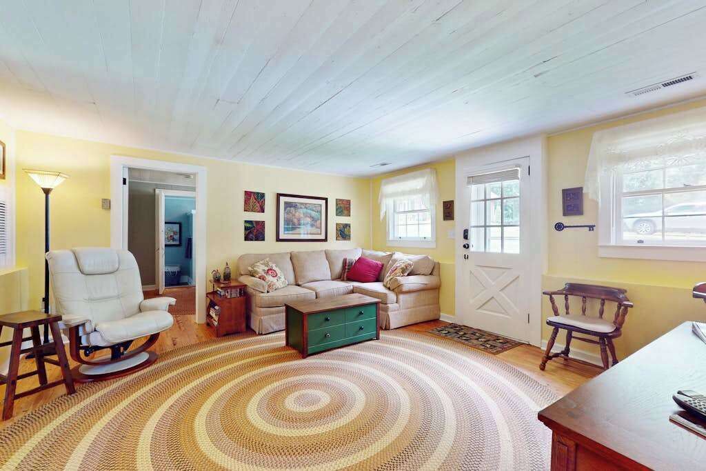 Photo of Livingroom in Horse Shoe