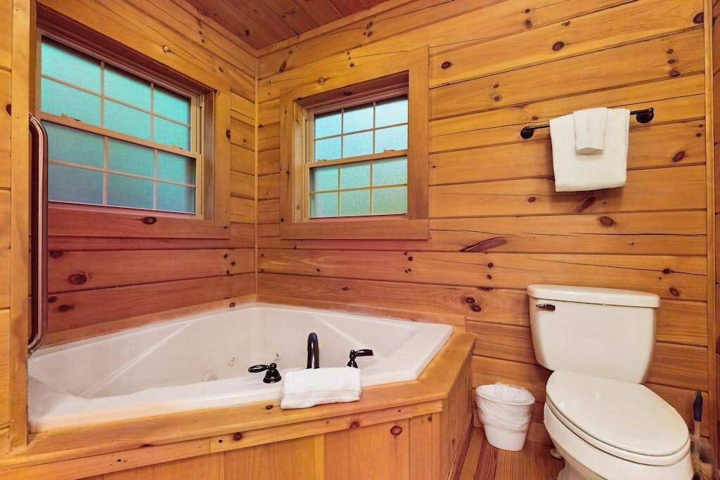 Photo of Bathroom in Cullowhee