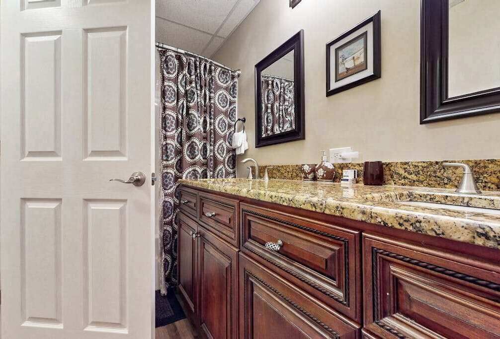 Photo of Bathroom in Cullowhee