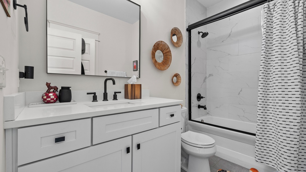 Photo of Bathroom in Sylvan Park