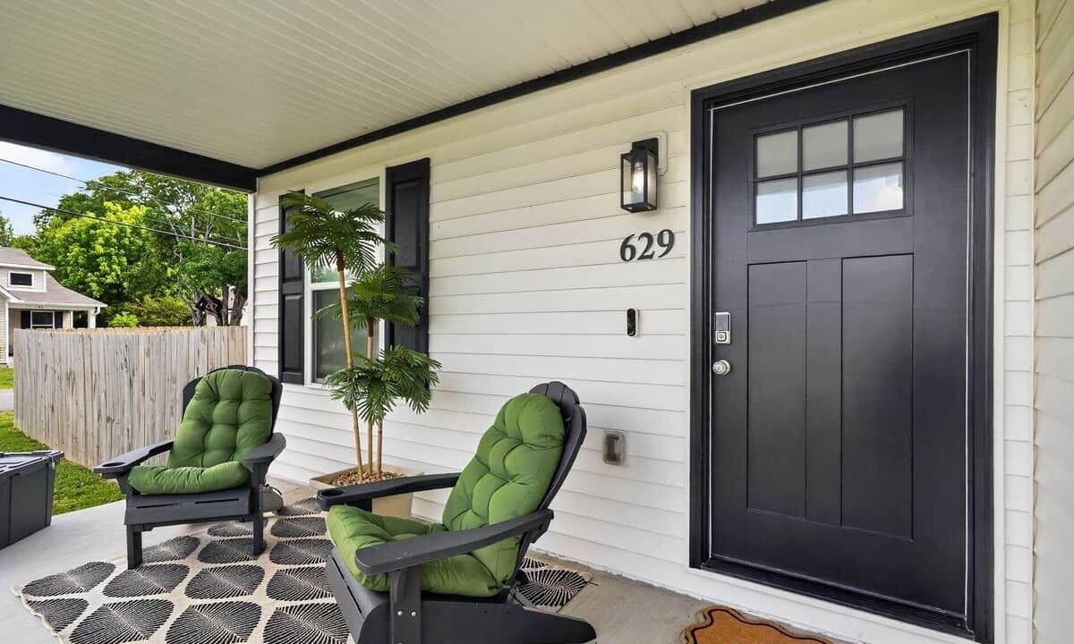 Photo of Patio Balcony in Gallatin