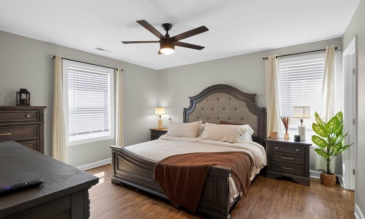 Photo of Bedroom in Gallatin