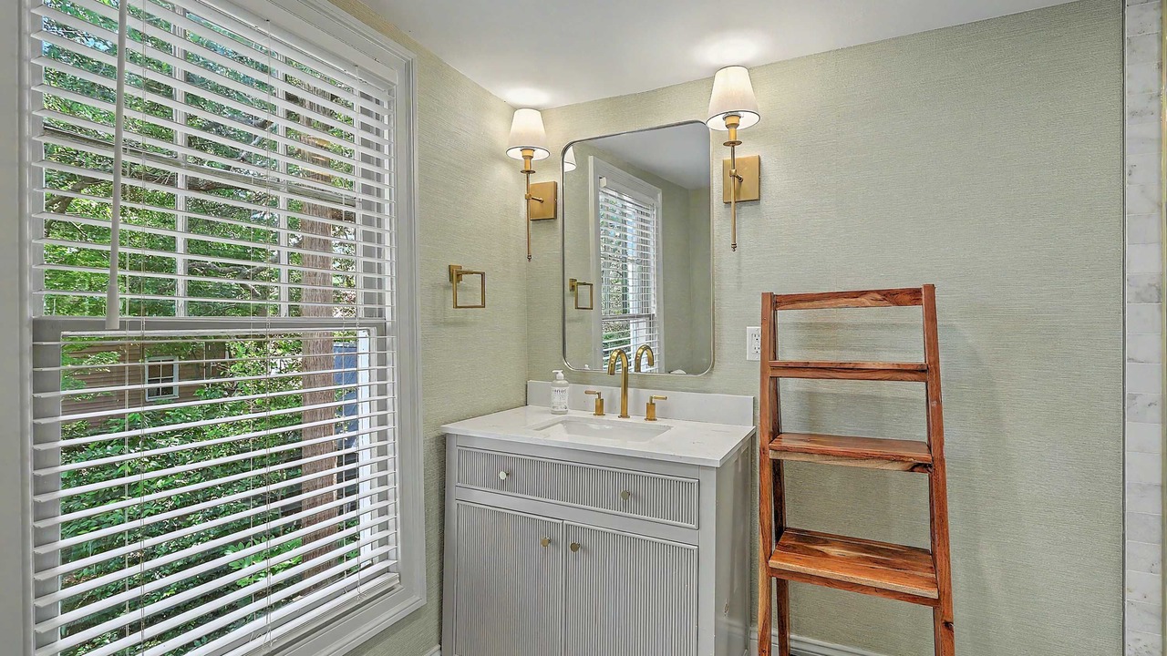 Photo of Bathroom in Harleston Village