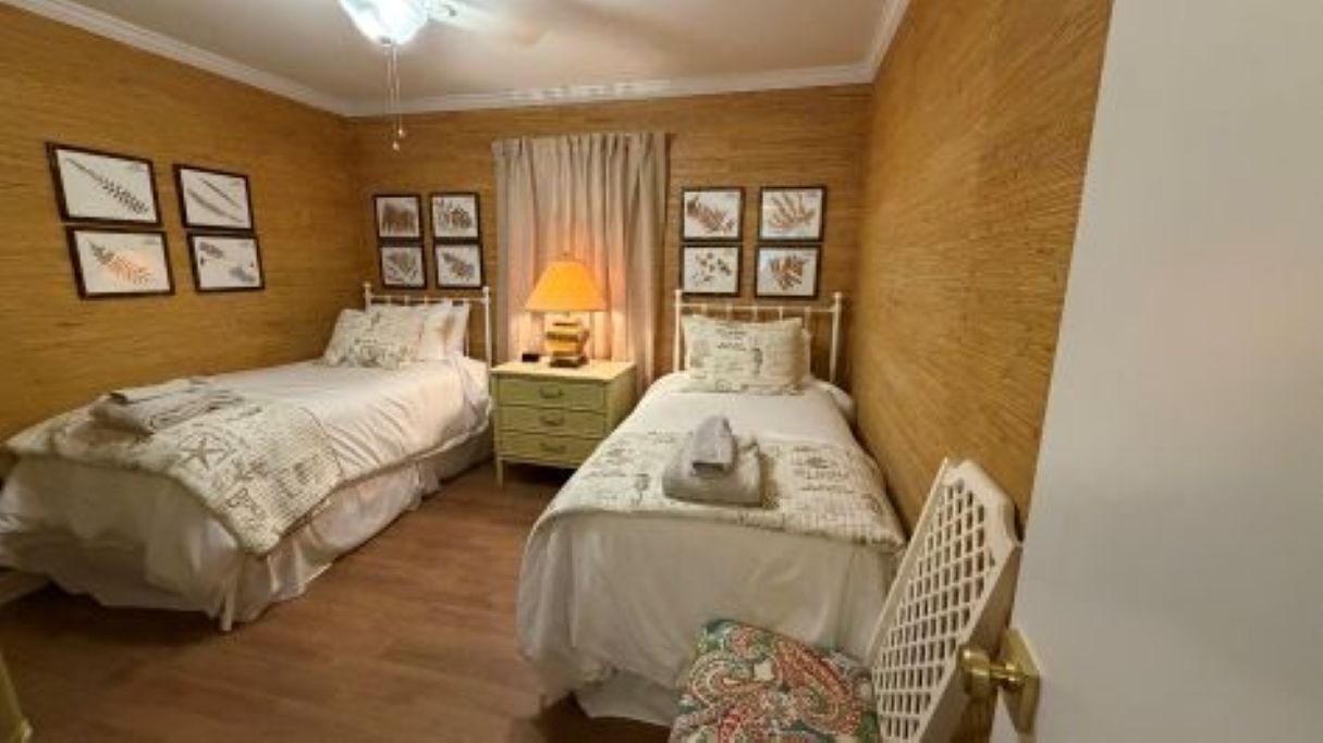Photo of Bedroom in Gulf Stream Estates
