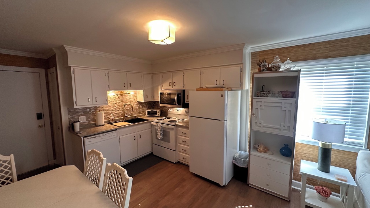 Photo of Kitchen in Gulf Stream Estates