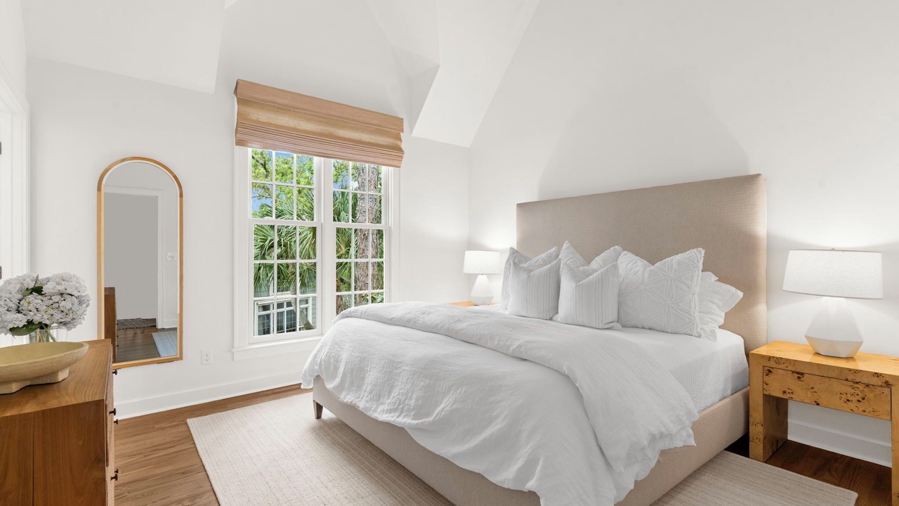 Photo of Bedroom in Vanderhorst Plantation