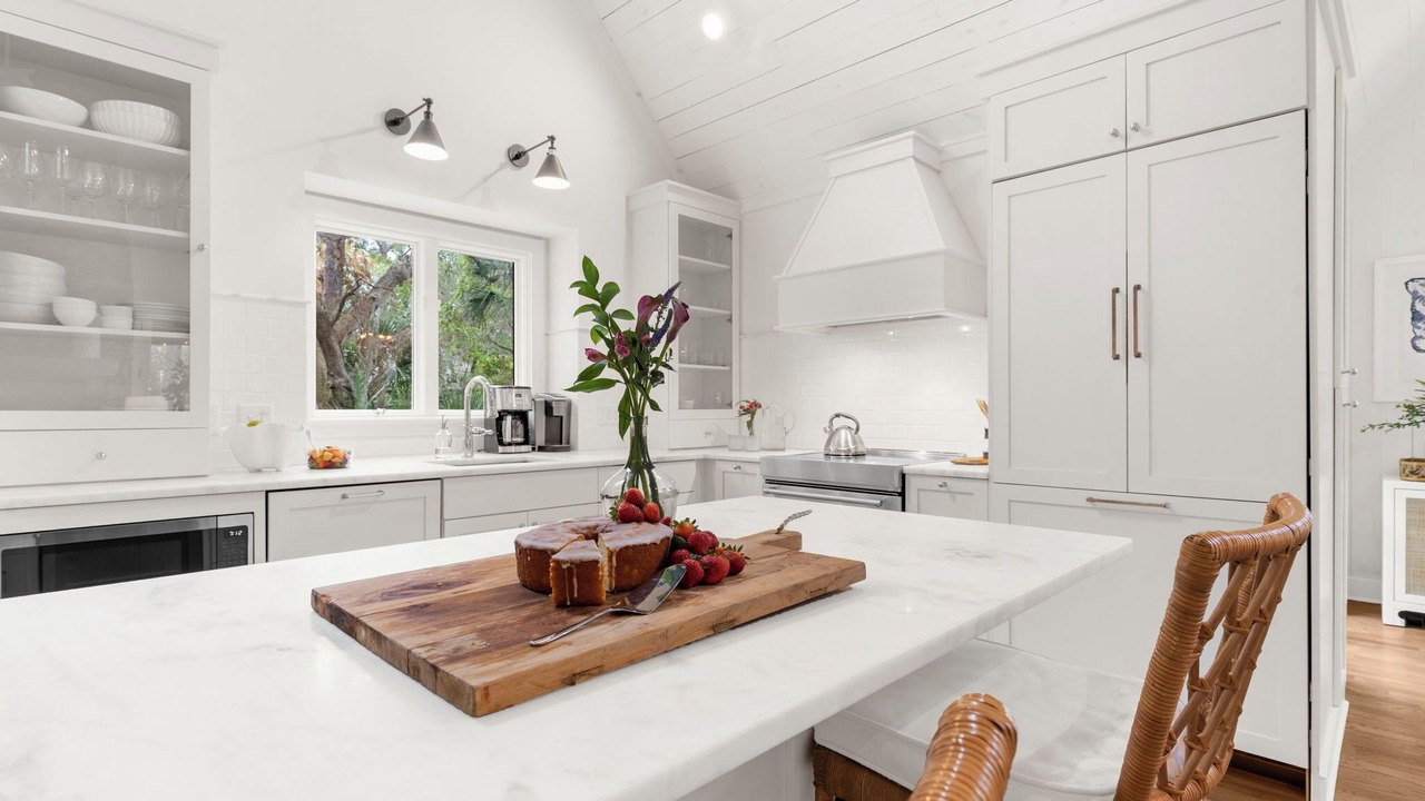 Photo of Kitchen in Vanderhorst Plantation