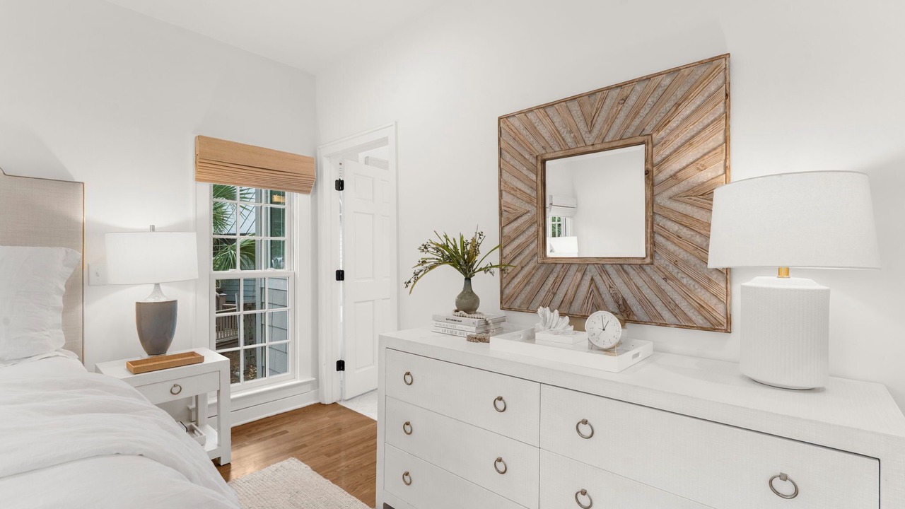 Photo of Bedroom in Vanderhorst Plantation