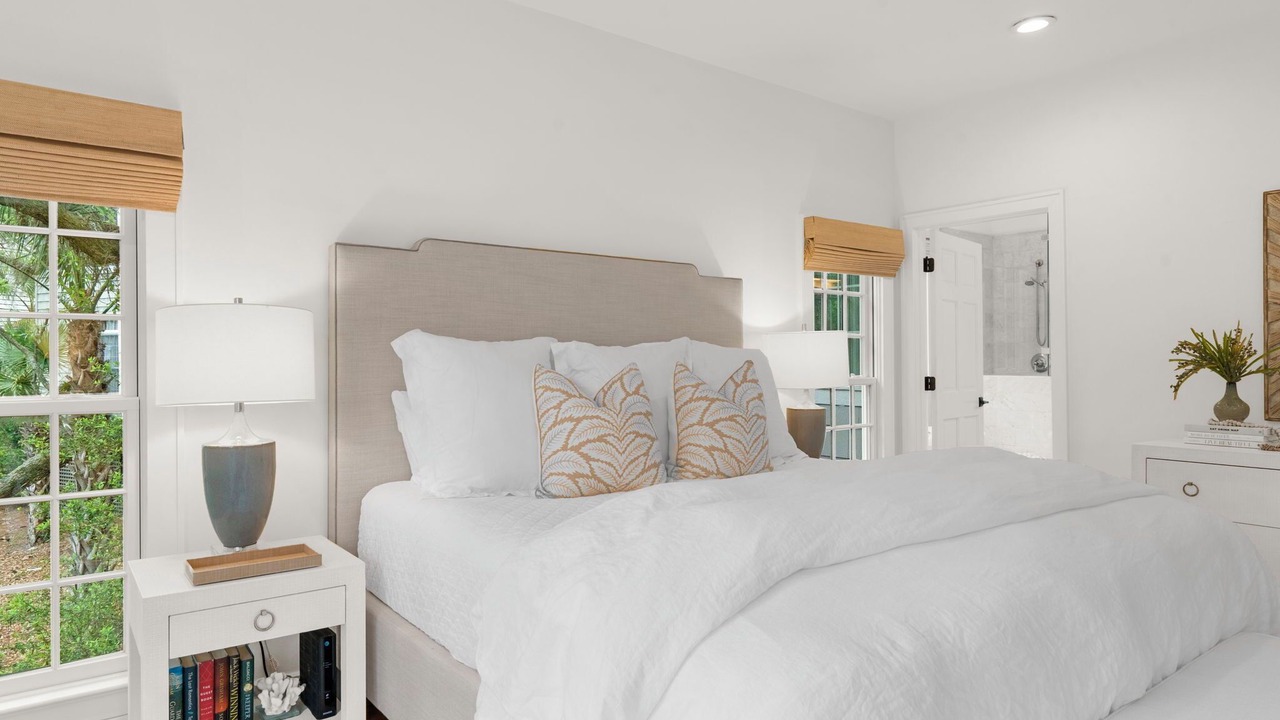 Photo of Bedroom in Vanderhorst Plantation